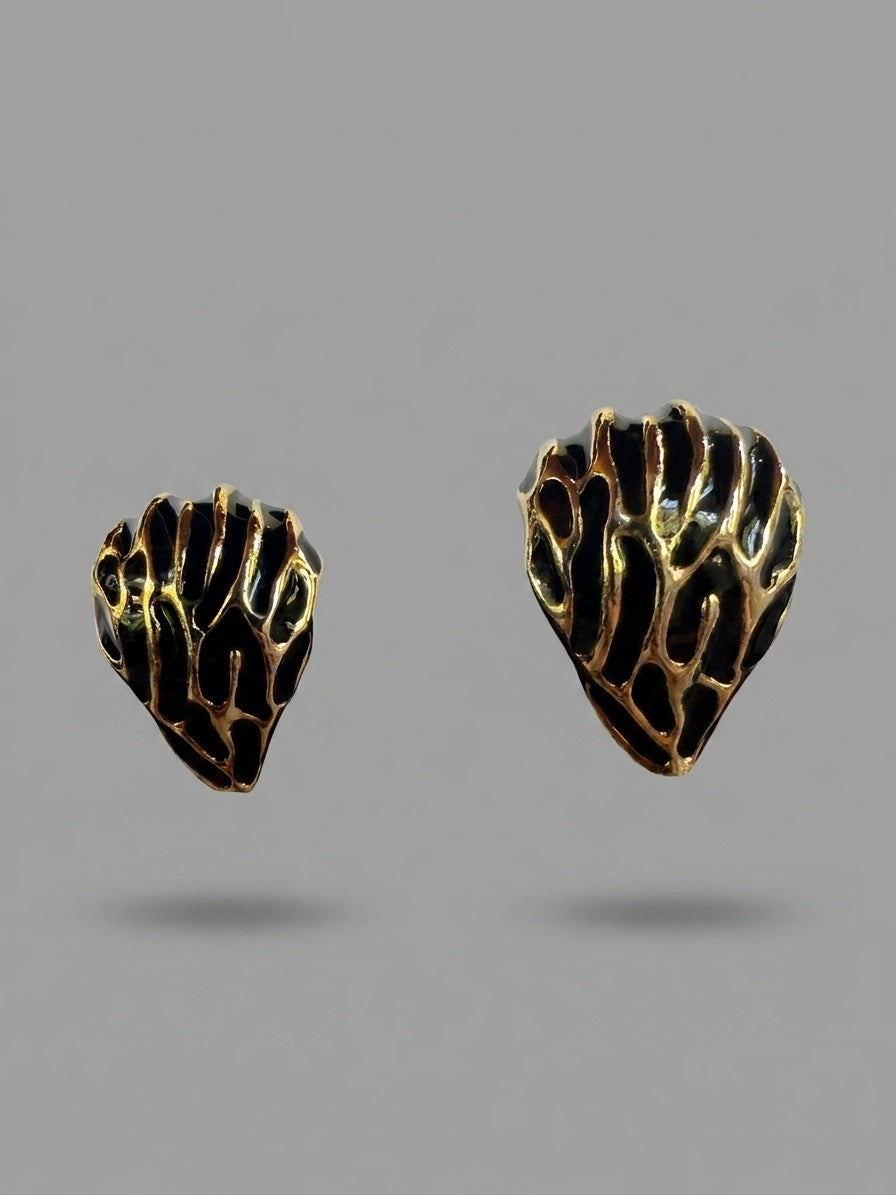 Mid-20th Century Monet-Style Gold-Tone Black Enamel Dome-Shaped Clip-On Earrings - photo 2