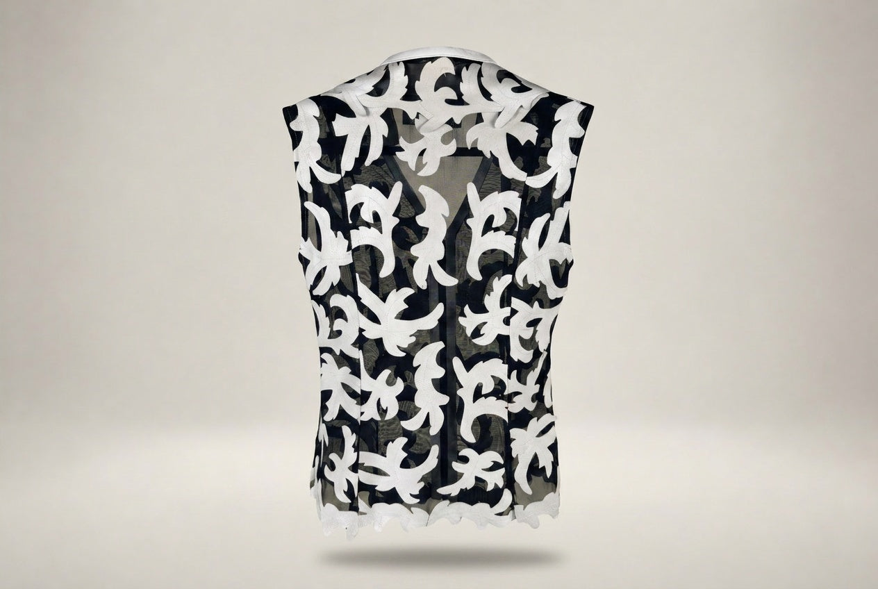 Kluger Furs 1990s Sleeveless Leather Appliqué Mesh Vest with Scalloped Hem - photo 2