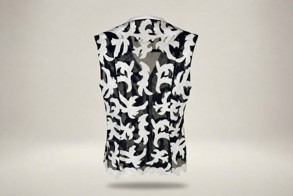 Kluger Furs 1990s Sleeveless Leather Appliqué Mesh Vest with Scalloped Hem - photo 2