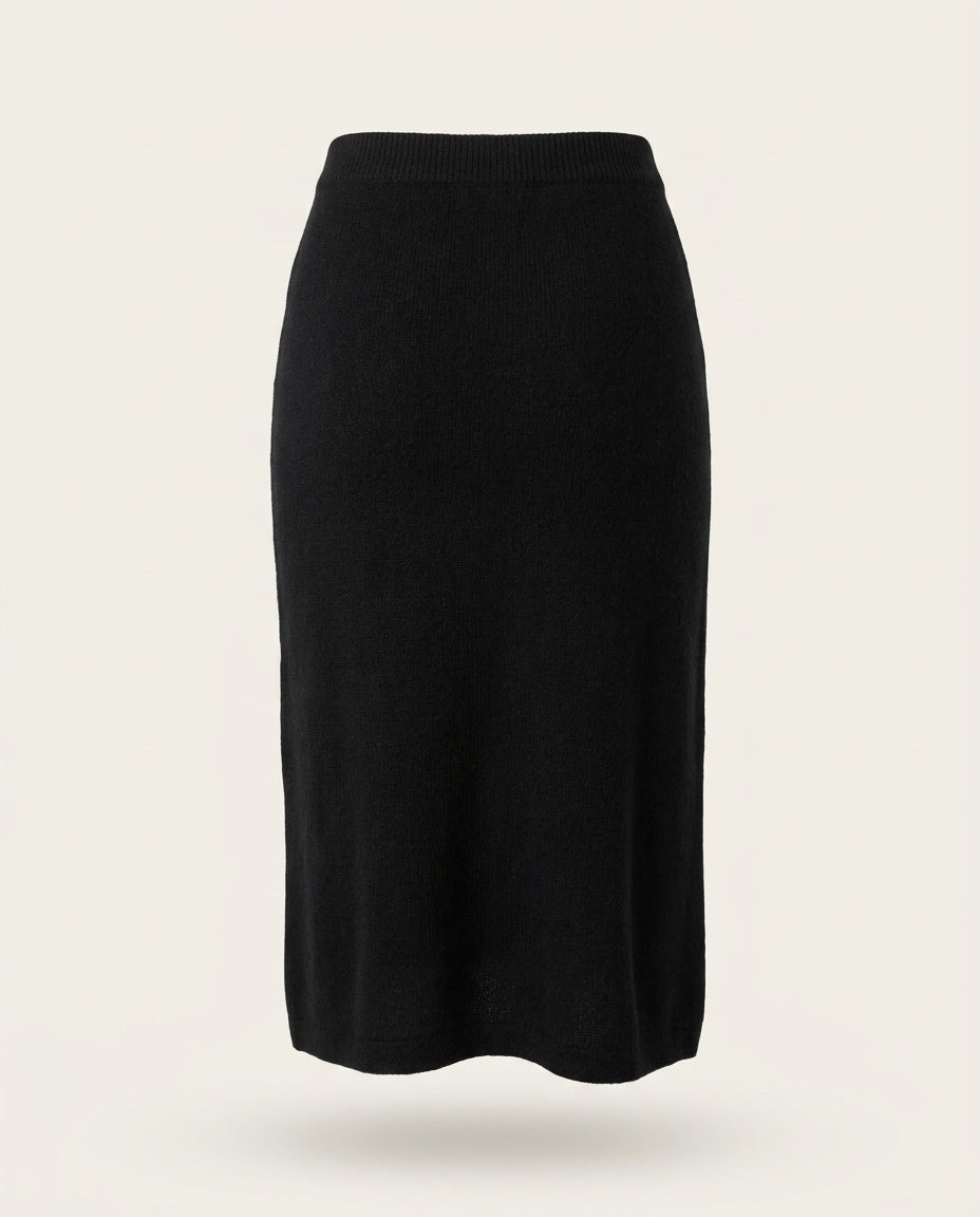 Outlander Knit Pencil Skirt - 75% Lambswool/15% Angora/10% Nylon - 1970s-1980s Era - photo 2