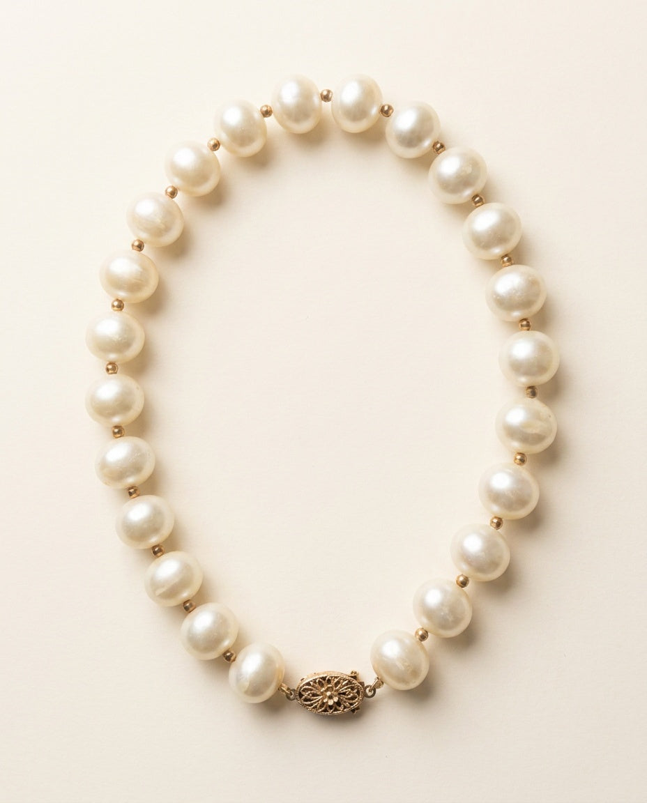 Vintage Cream Pearl Beaded Necklace with Gold-Tone Clasp - photo 2