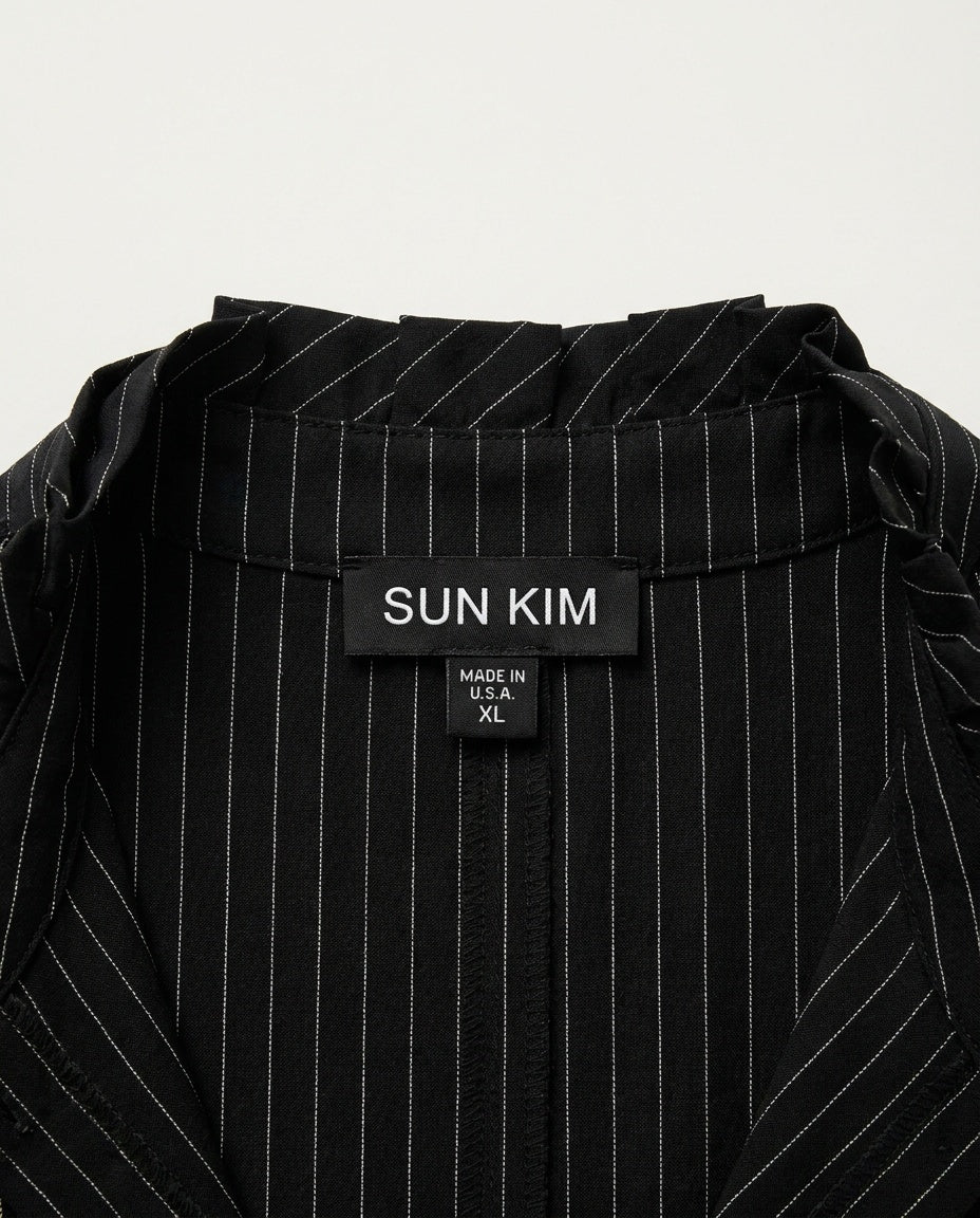 Sun Kim Black and White Pinstripe Sleeveless Top - photo 3
