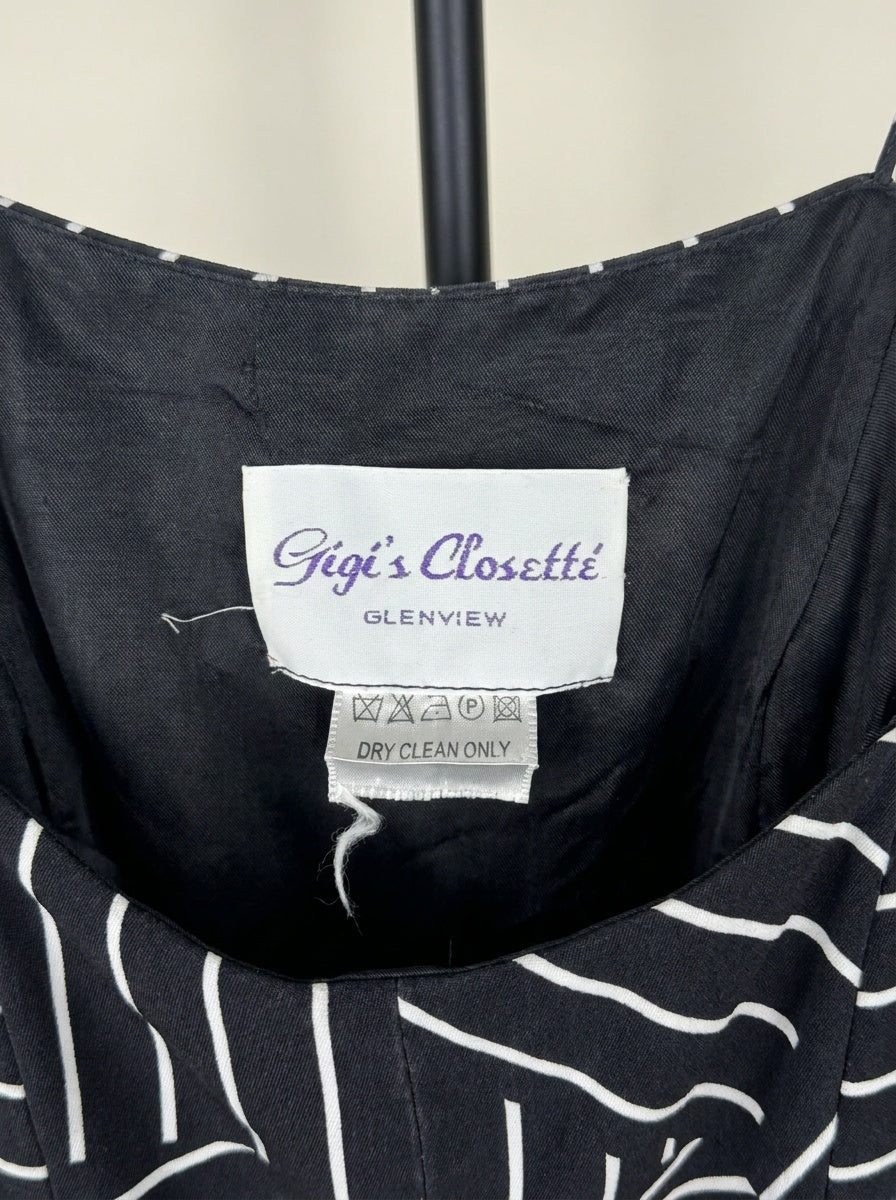 Gigi's Closette Structured Crop Camisole with Engineered Mitered Stripe - photo 3