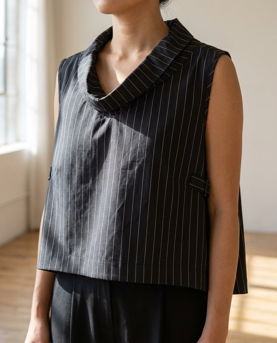 Sun Kim Black and White Pinstripe Sleeveless Top - photo 4