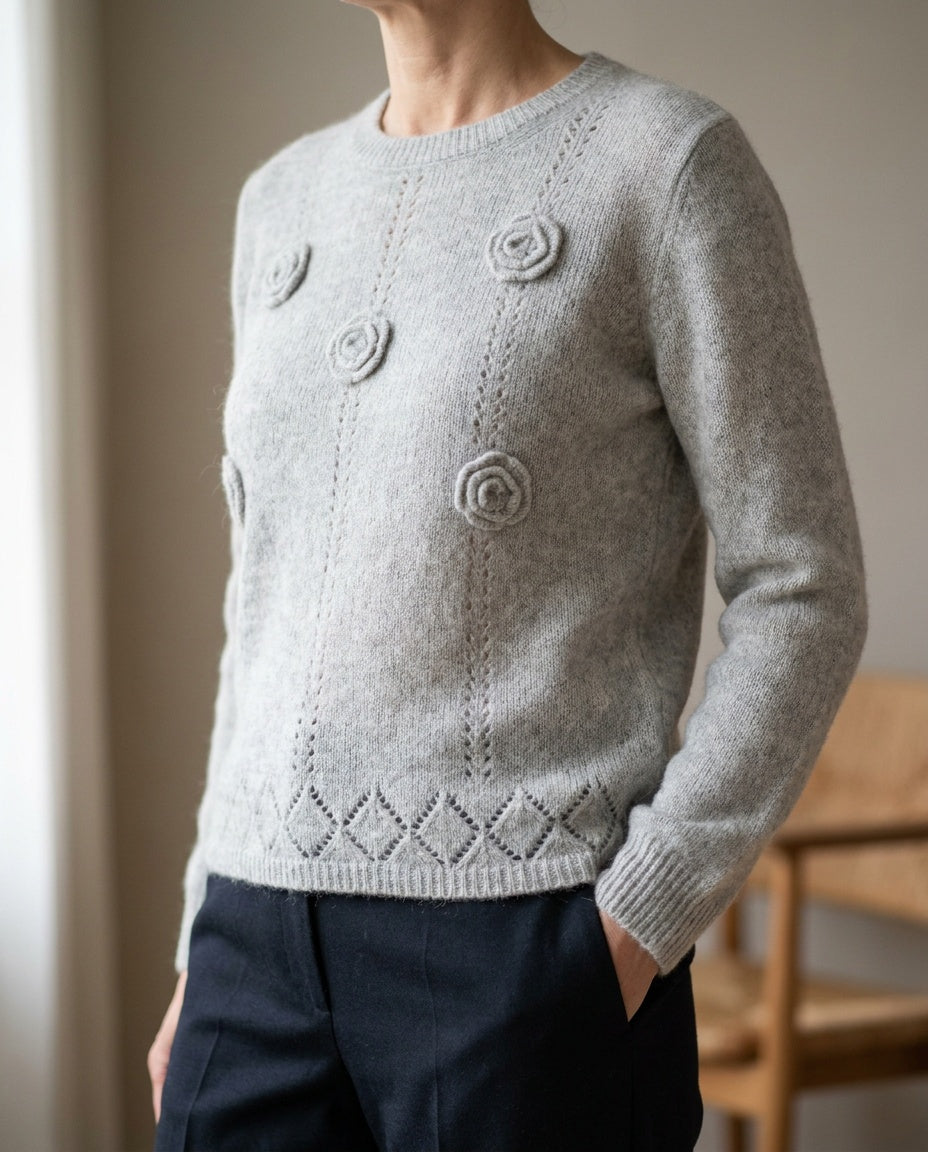 Hauber Sporting Light Heather Grey Mock-Neck Pullover Sweater with Knit Appliqués and Openwork Hem - photo 5