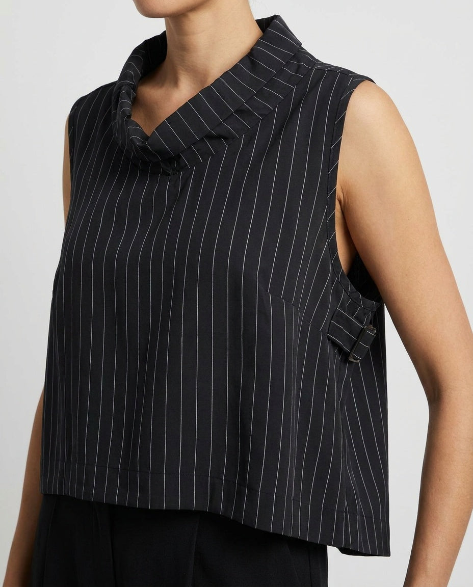 Sun Kim Black and White Pinstripe Sleeveless Top - photo 5