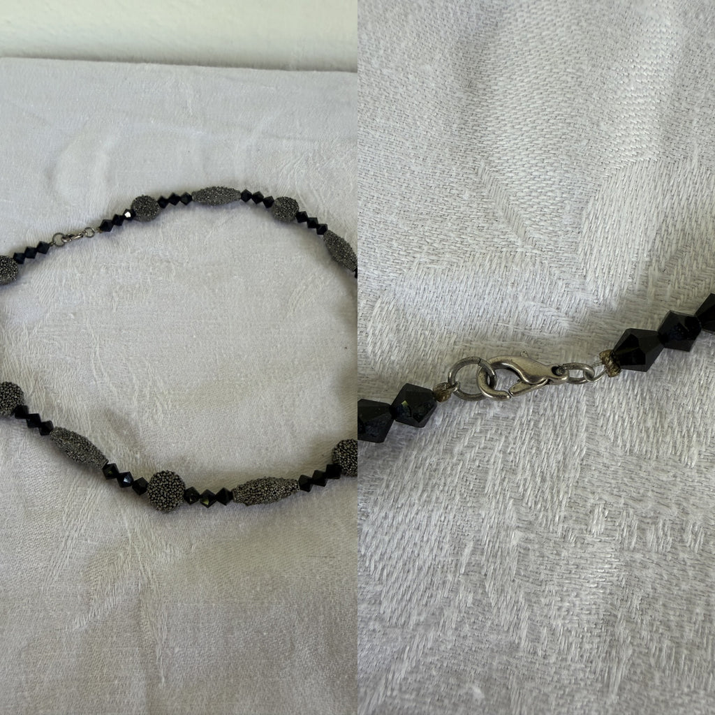 Black and Grey Beaded Necklace with Silver-Tone Lobster Clasp - photo 5