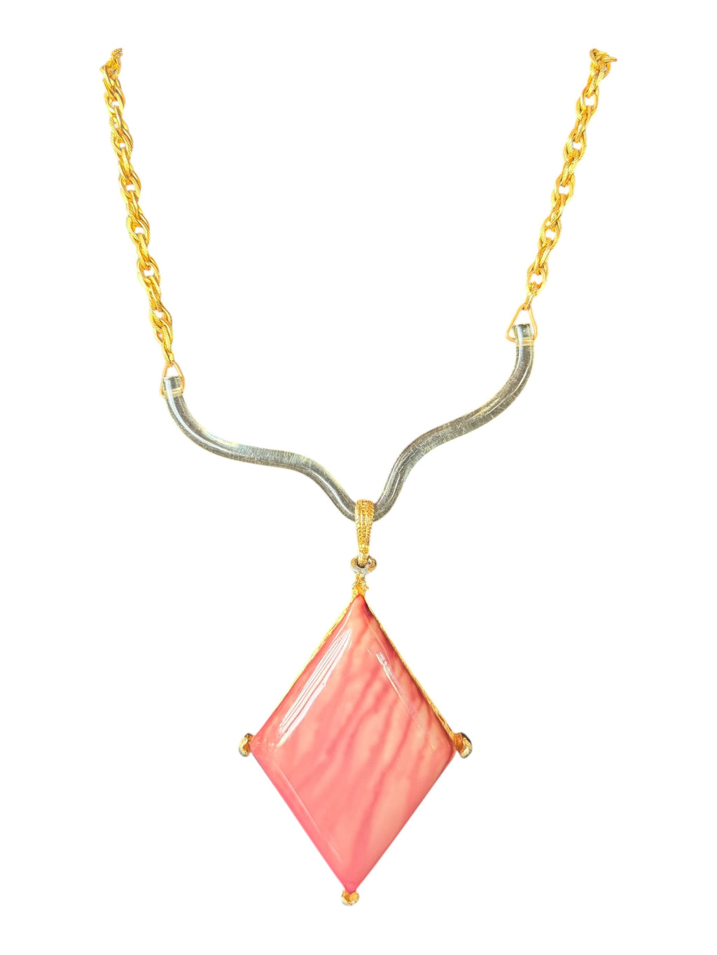 Vintage Gold Chain Pendant Necklace with Pink Diamond-Shaped Pendant