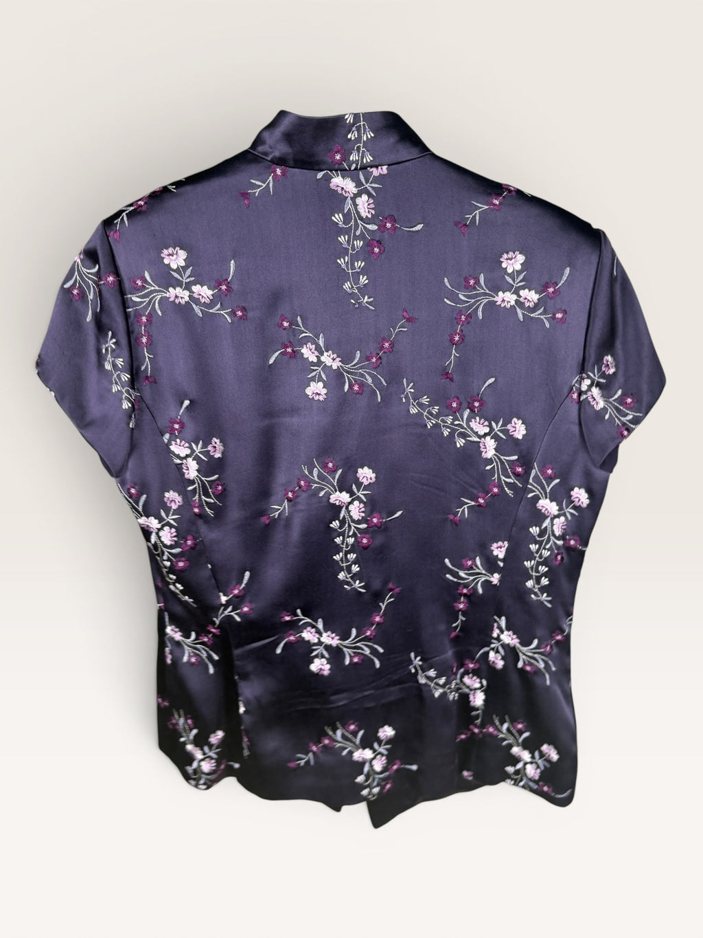 Dana Buchman Luxe Floral Embroidery Shirt in Purple, Pink, and White