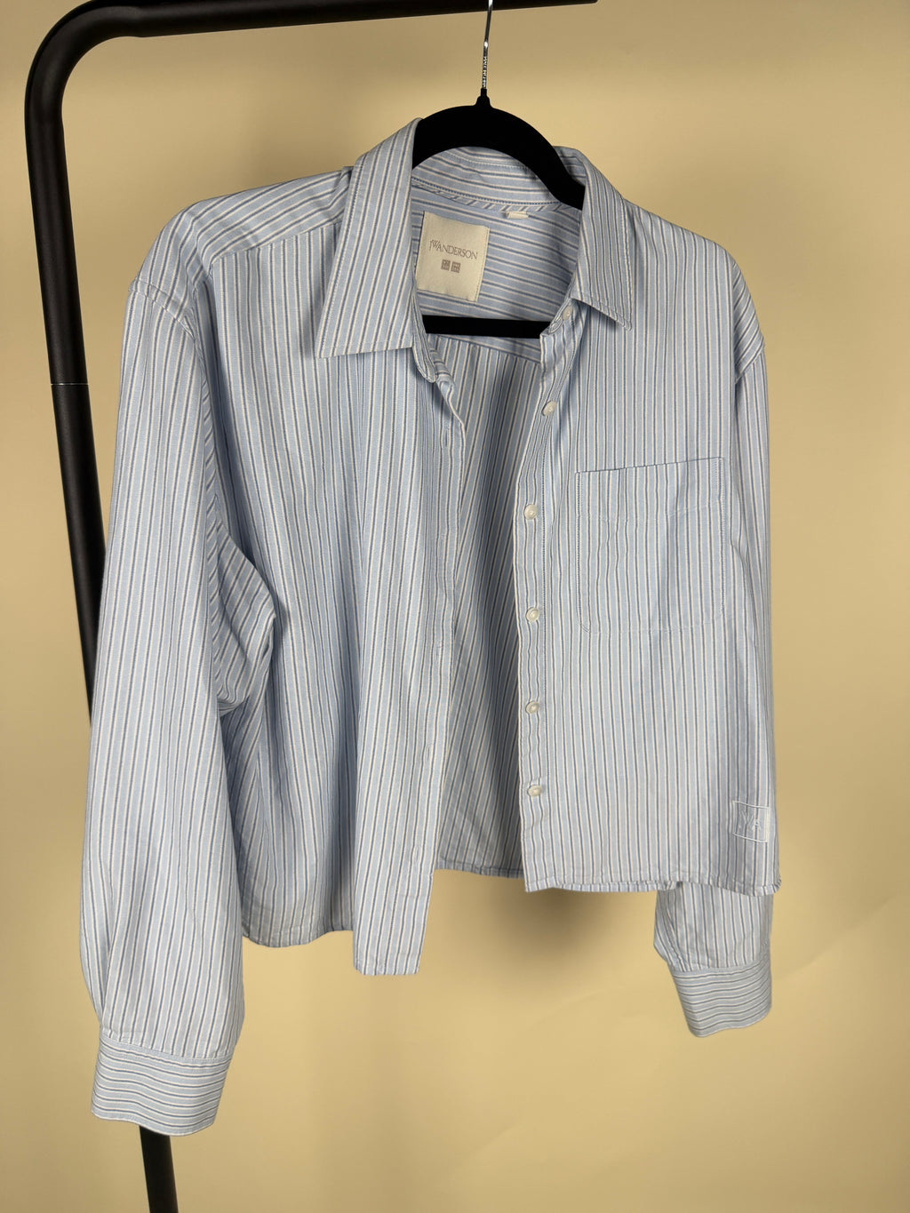 JW Anderson x Uniqlo Cropped Striped Button-Down Shirt - photo 6