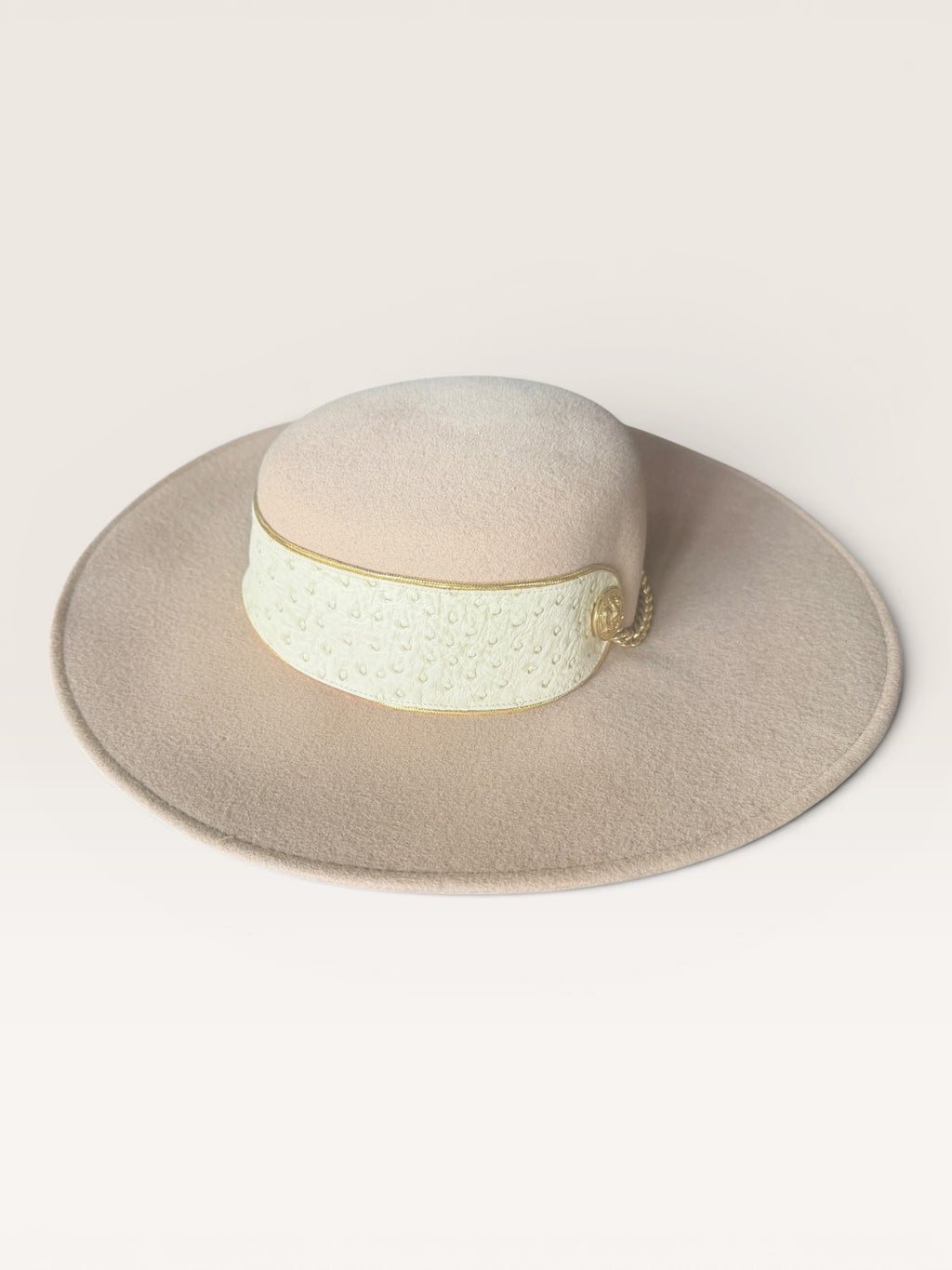 Dobbs 1920s-1940s Wide-Brimmed Wool Felt Hat with Grosgrain Trim