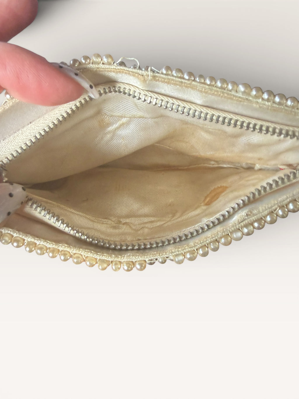 Cream and Gold Beaded Clutch (1920s–1950s Era)