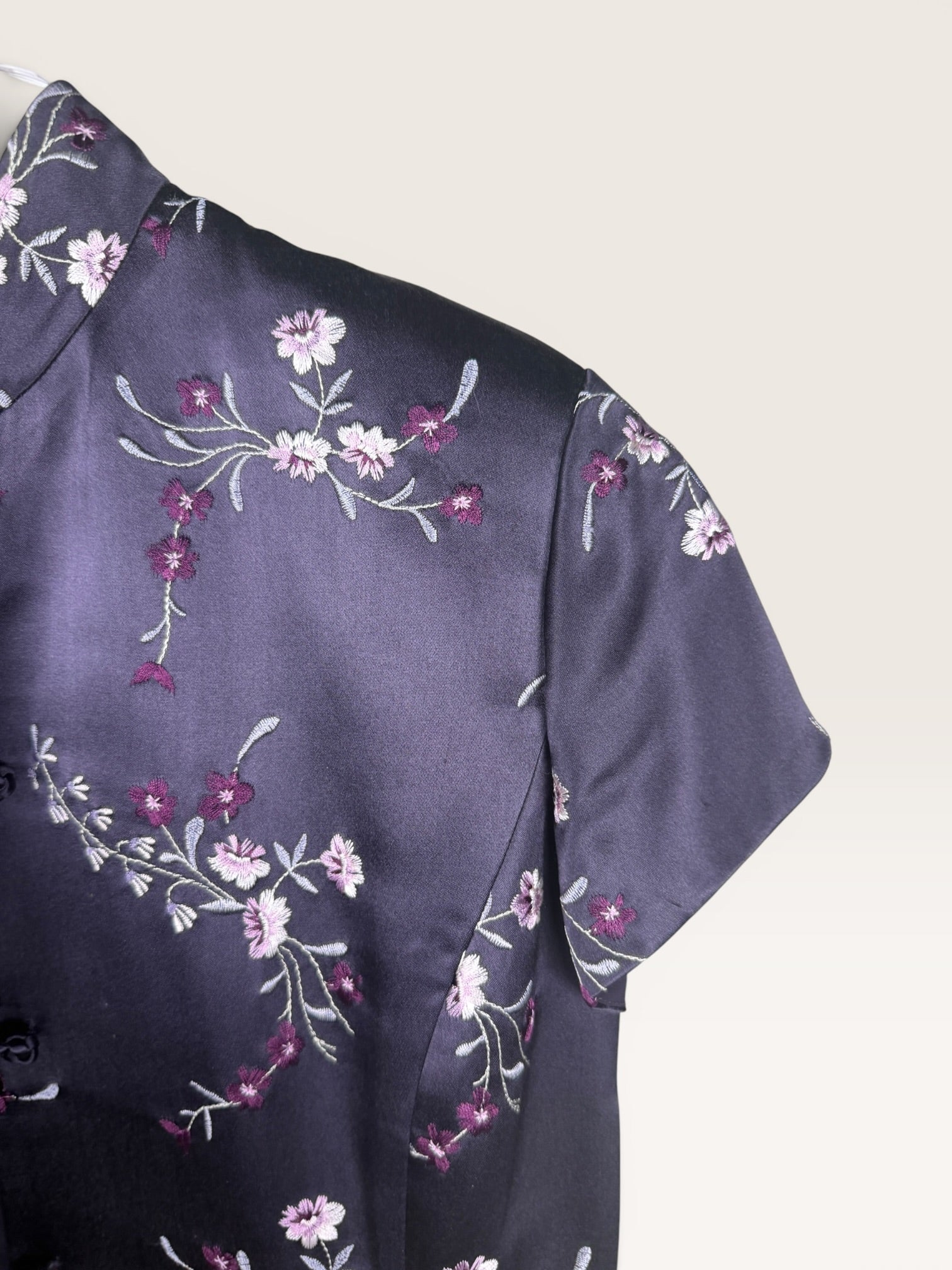 Dana Buchman Luxe Floral Embroidery Shirt in Purple, Pink, and White