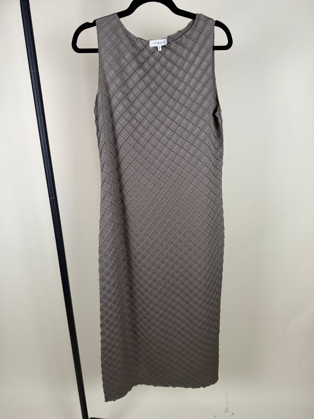 Lafayette 148 New York Grey Midi Shift Dress with Diamond Quilted Texture - photo 6