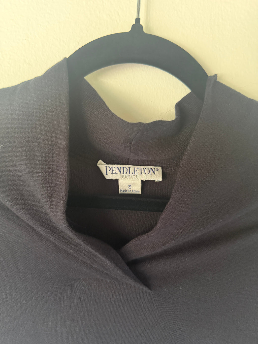 Pendleton Petite Fine-Knit Shawl Collar Sweater in Dark Navy to Grey-Blue Gradient - photo 4
