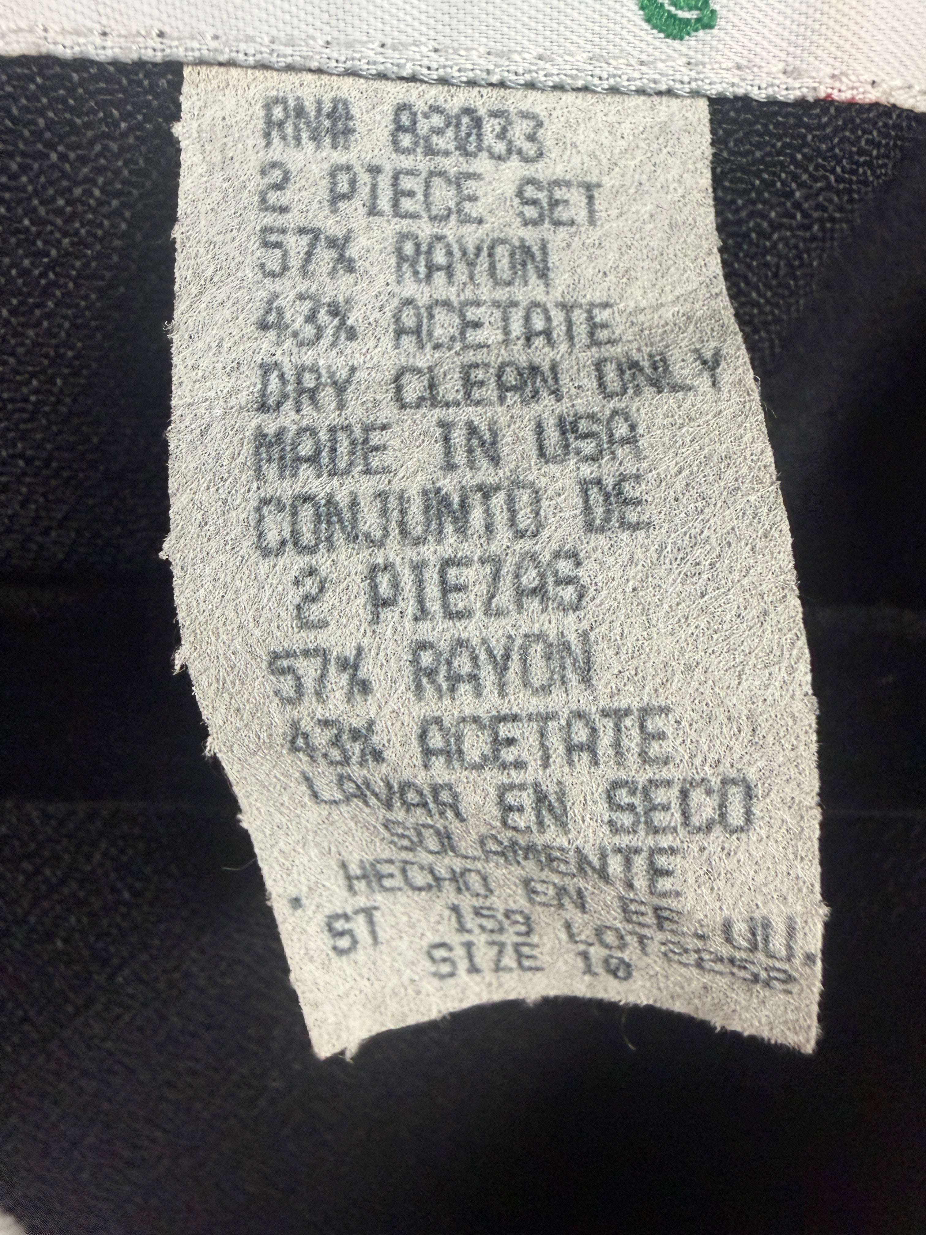 D.J. Summers Black and White Color-Block Blazer (1980s) - 57% Rayon / 43% Acetate - photo 9